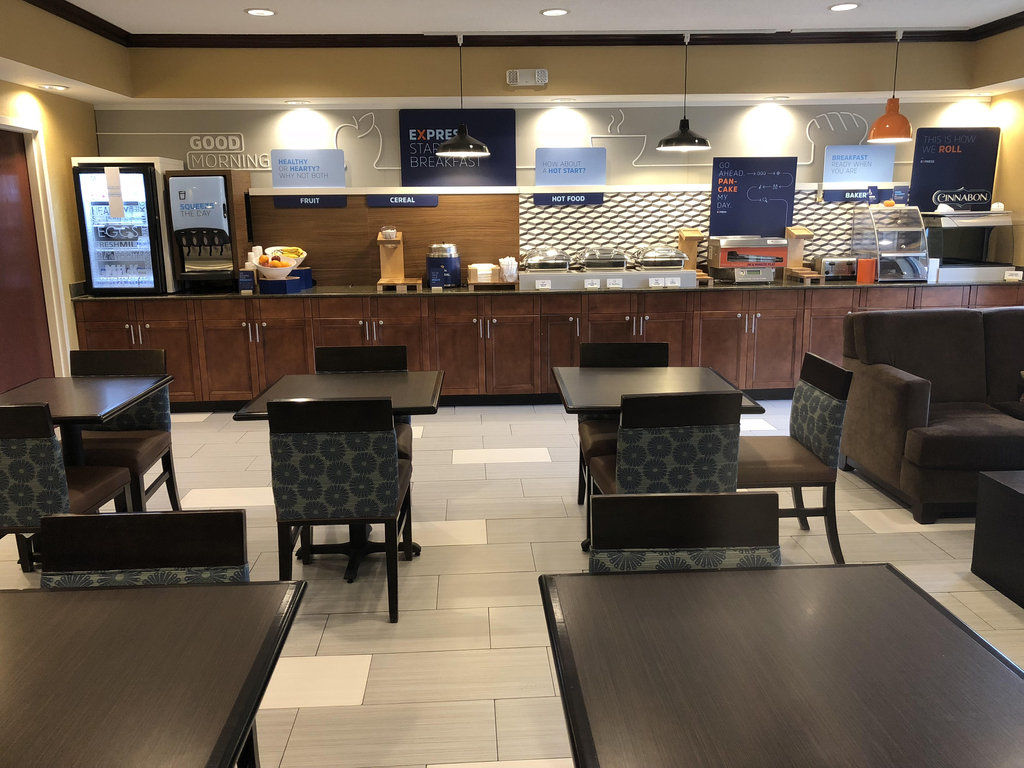 Holiday Inn Express Hotel & Suites Circleville By Ihg Kültér fotó